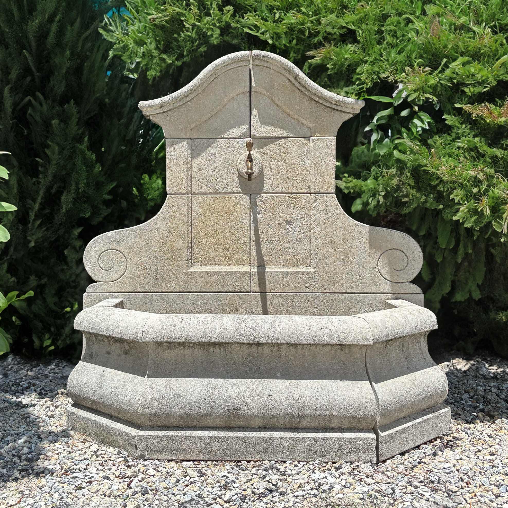 Wall Fountain Souci