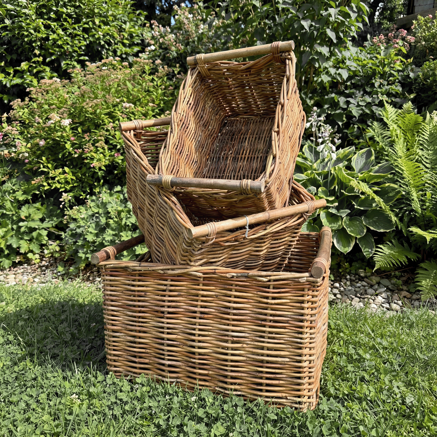 Set of Hand crafted Nesting baskets in Rattan