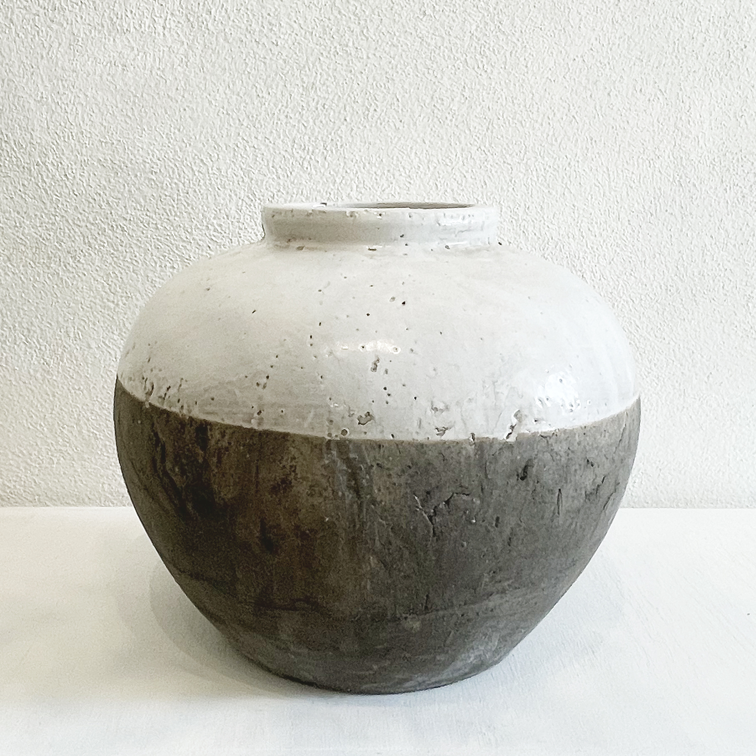 Belgian Flower Vase in Grey and White