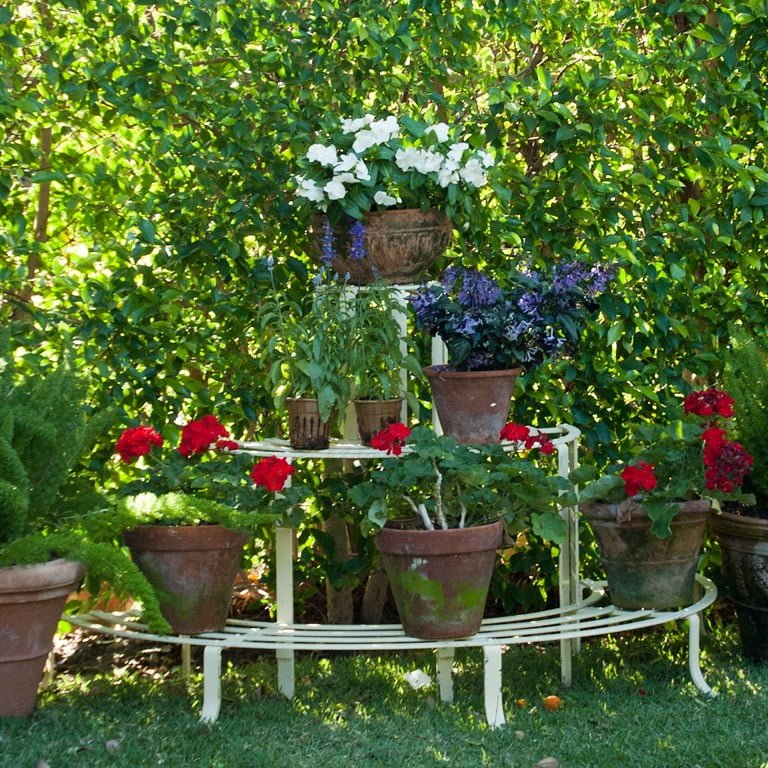 Minimalist Plant Stand