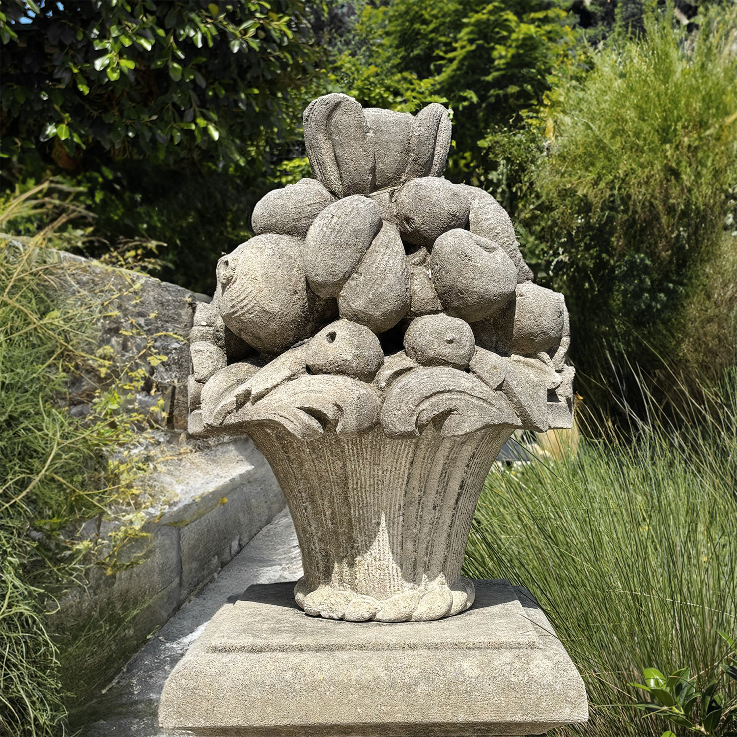 Pair of Art Deco Paniers Finials