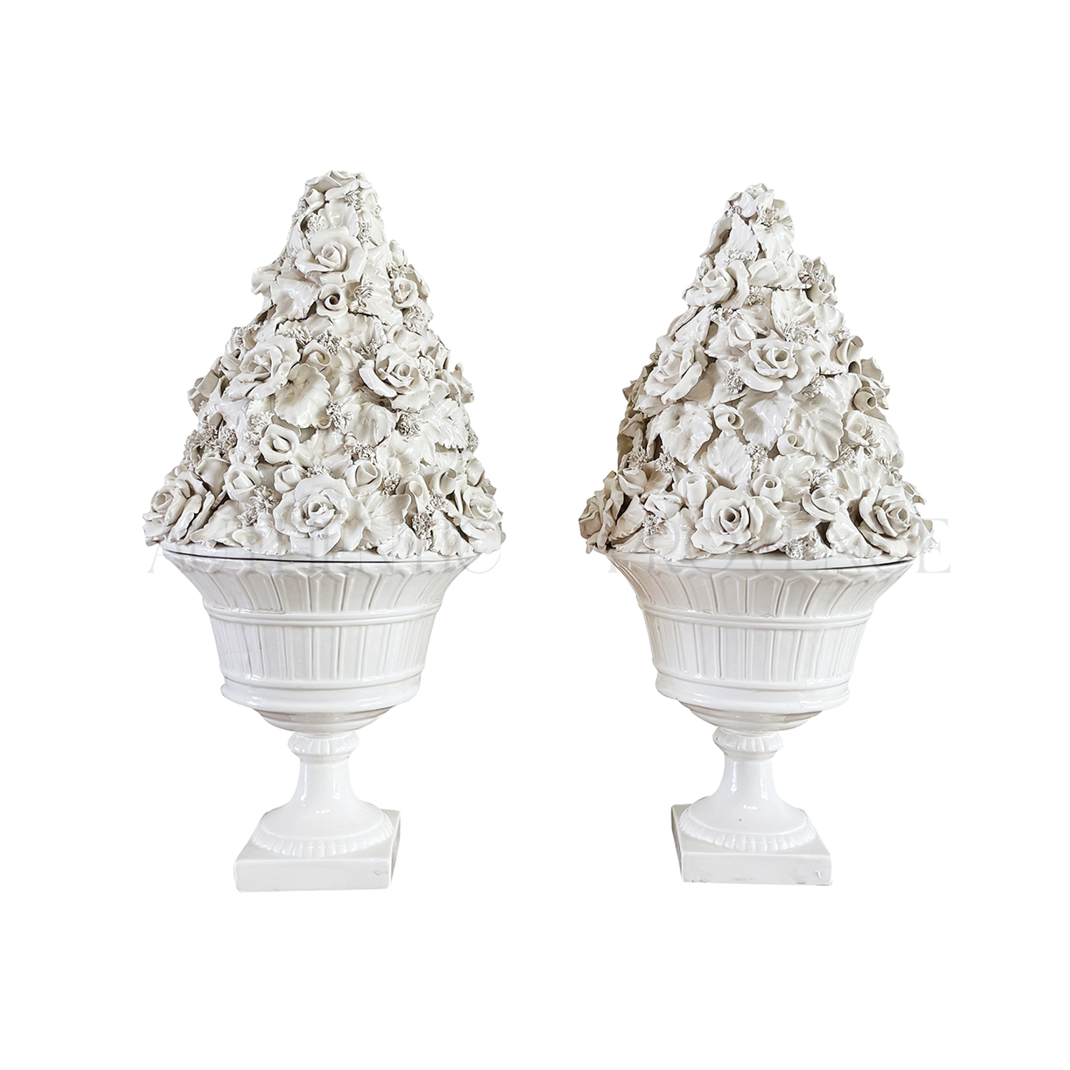 20th Century Italian Pair of Grande Cestini con Fiori – Ceramic Vase