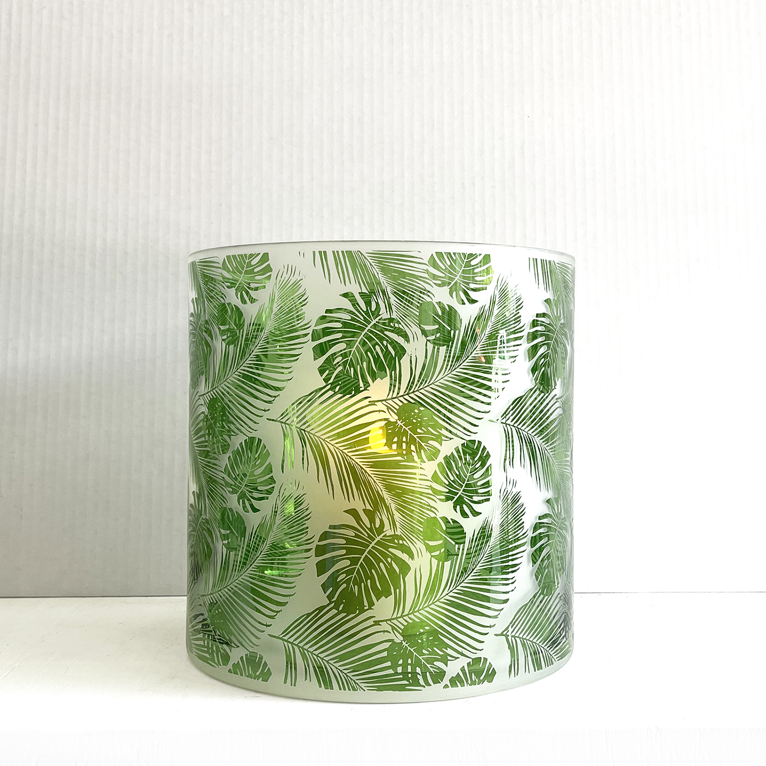 Feuilles Vertes Hurricane Candle