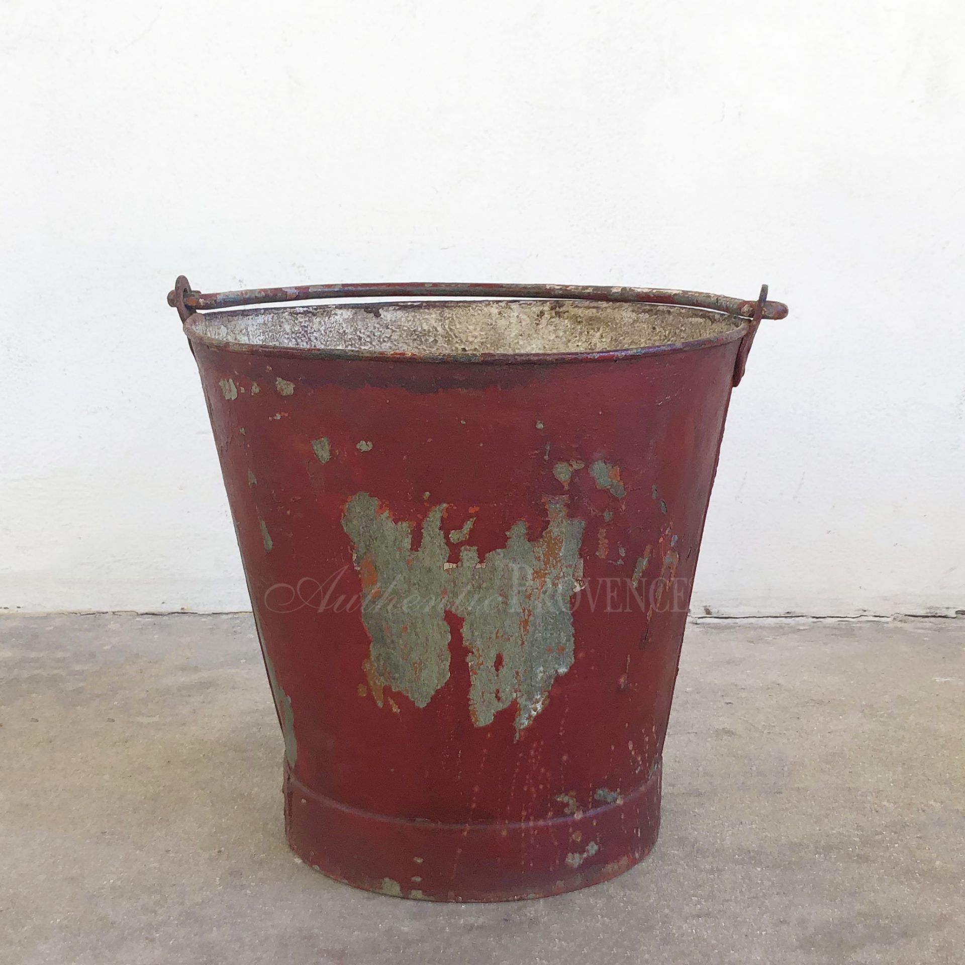 Seau Provencal Rouge