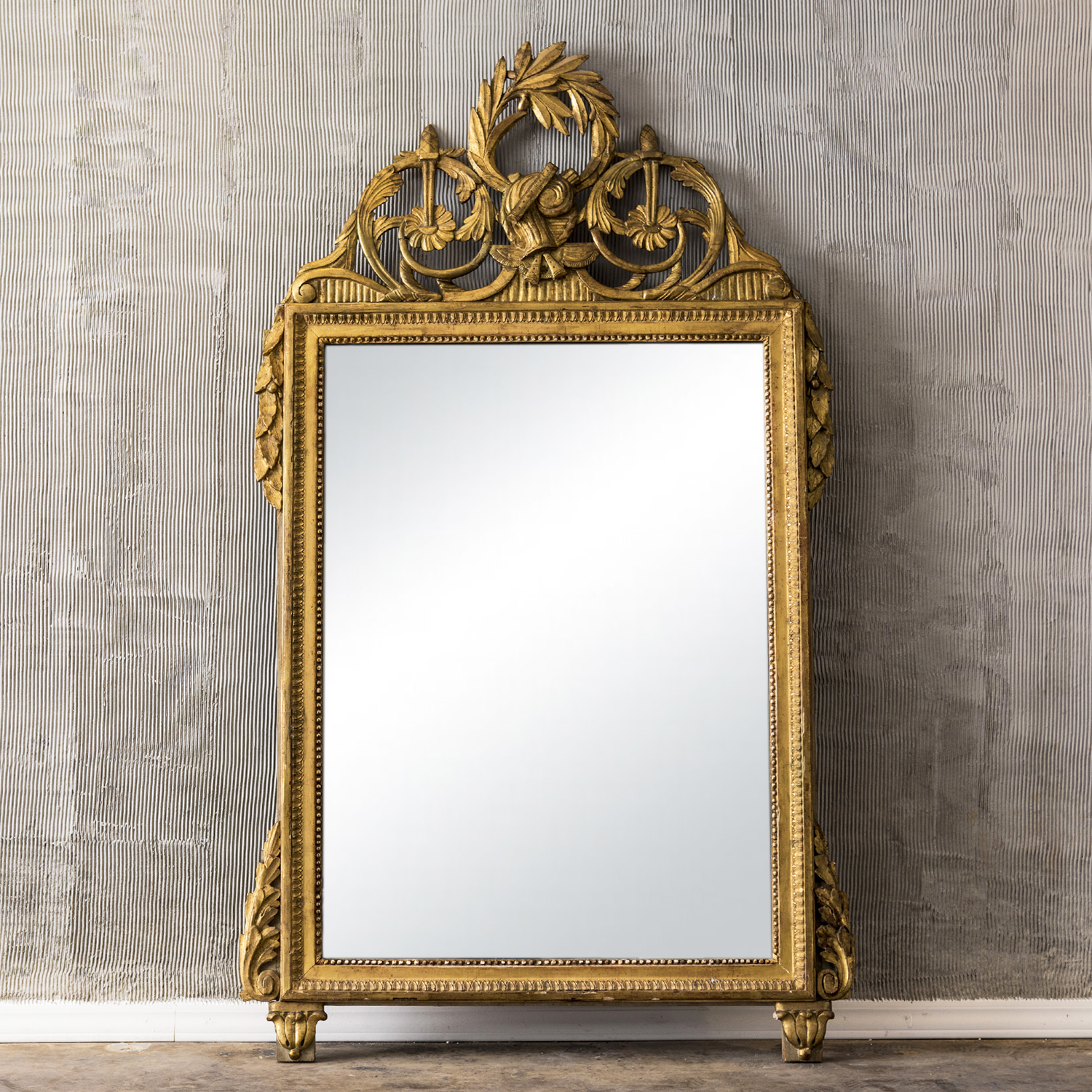 18th Century French Antique Gilded Pinewood Wall Glass Mirror
