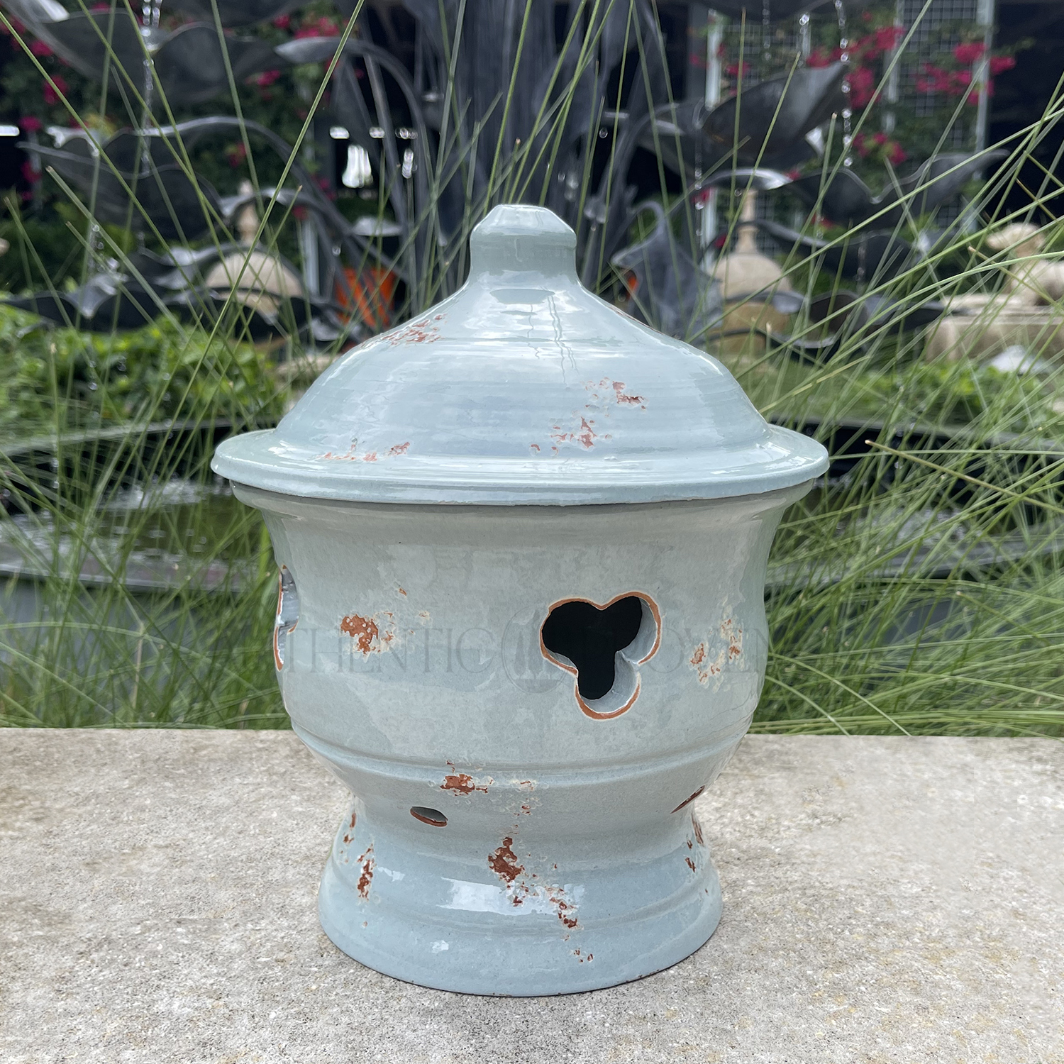 Petite Table Lanterne Celadon from Provence