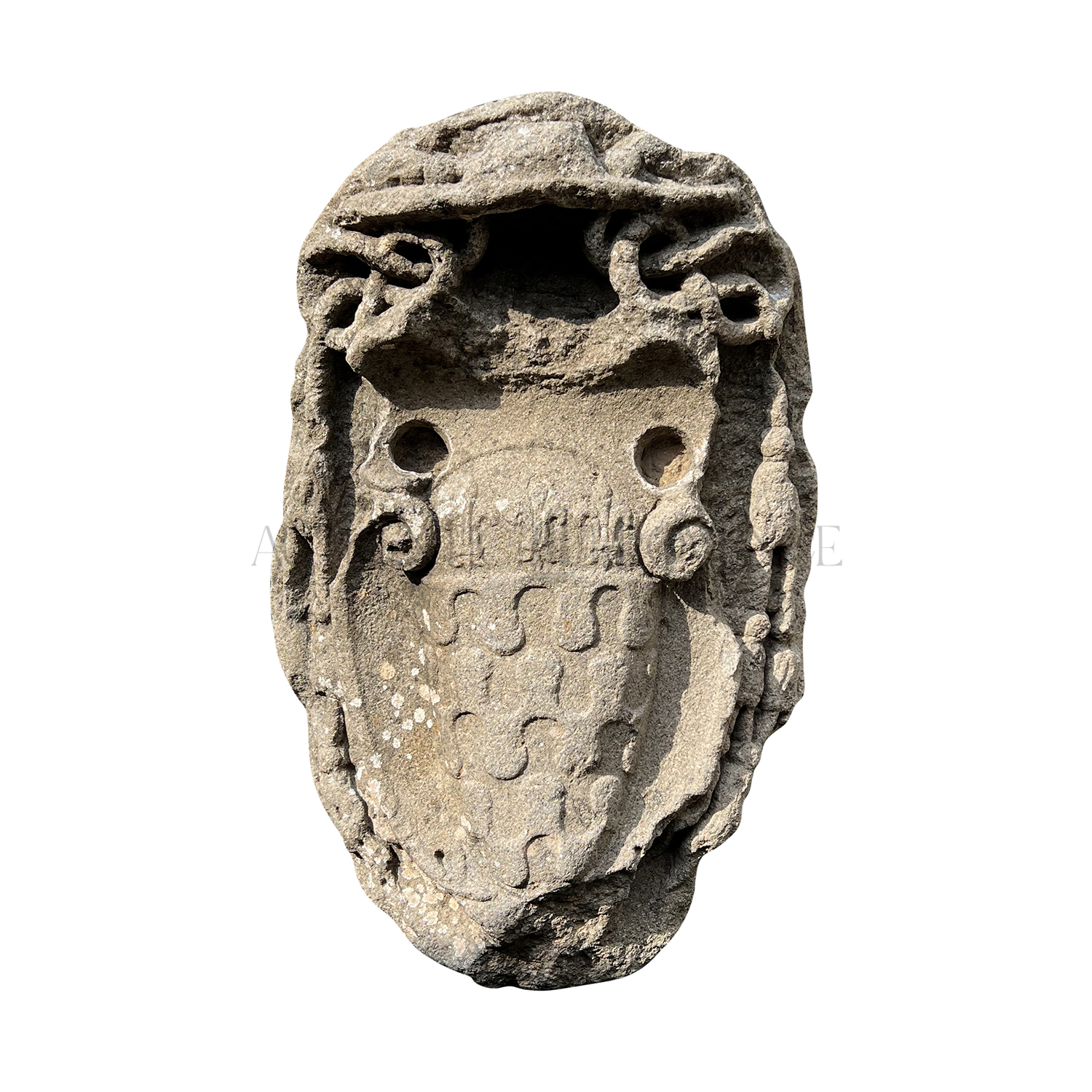 17th Century Italian limestone crest