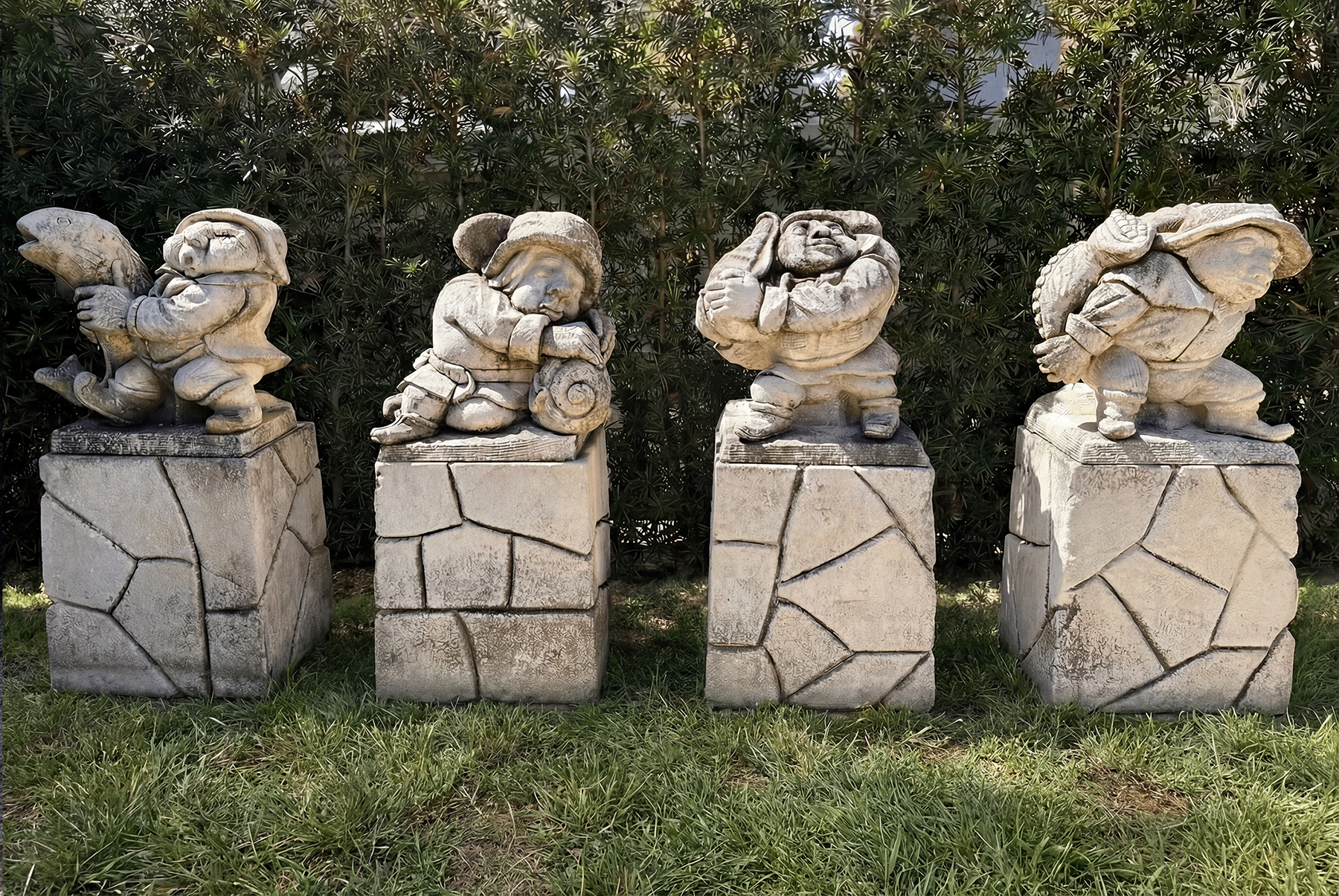 Whimsy Meets Grandeur: Luxury Garden Statuary