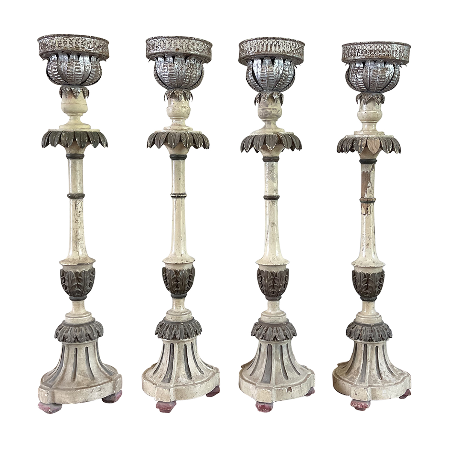 19th Century White-Grey Scandinavian Set of Four Gustavian Pinewood Candlesticks